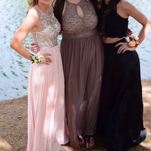Blush pink prom/formal dress